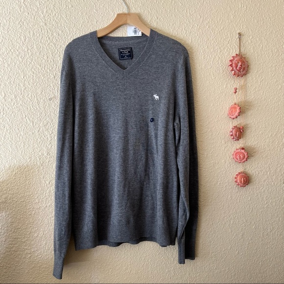 Abercrombie & Fitch Other - Abercomie & fitch grey sweater